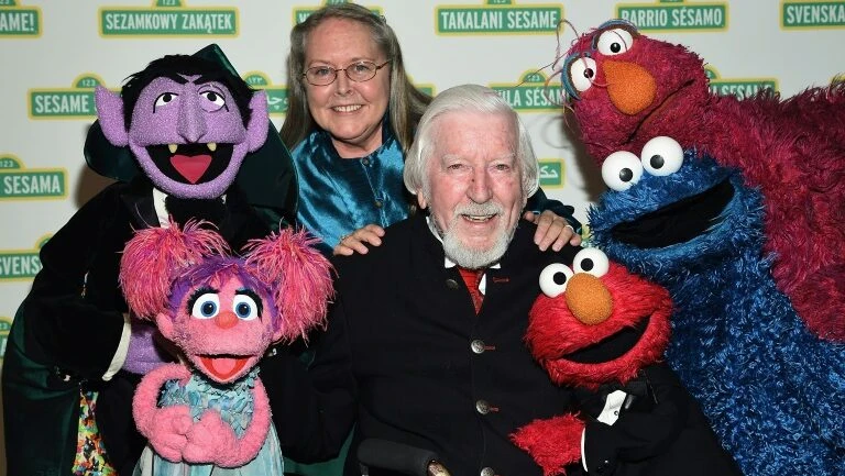 Caroll Spinney, intérprete de Garibaldo, da 