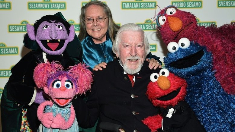 Caroll Spinney, intérprete de Garibaldo, da 'Vila Sésamo', morre aos 85 anos