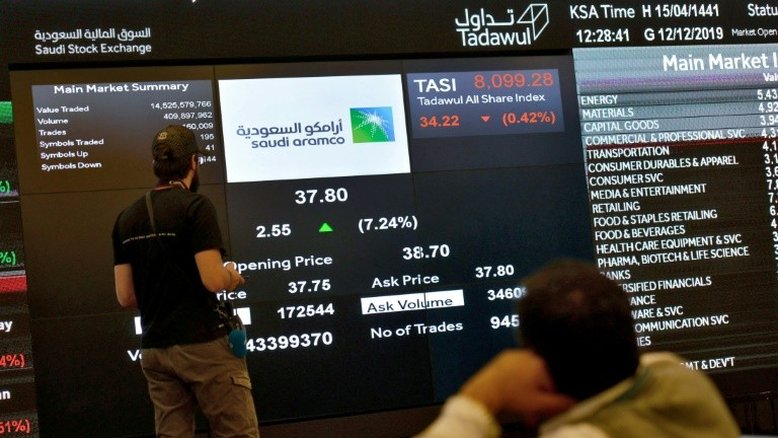 Aramco tem pela primeira vez leve queda no fechamento do pregão
