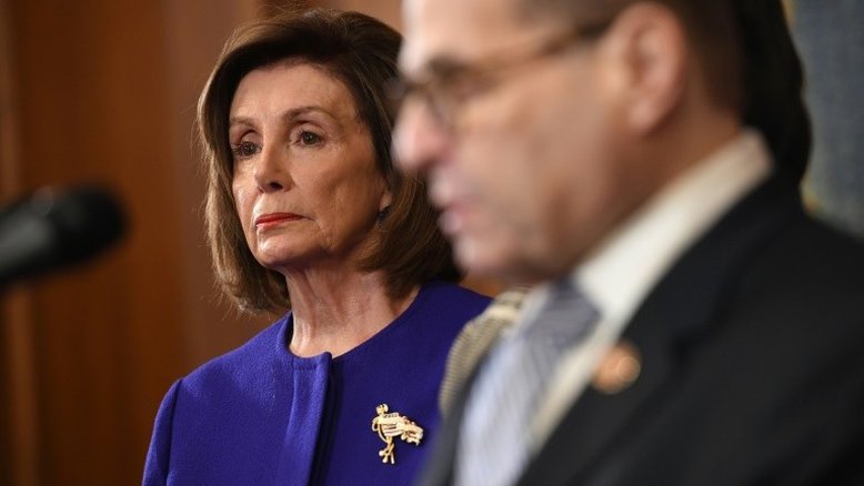 Deputados democratas publicam ata de acusações contra Trump