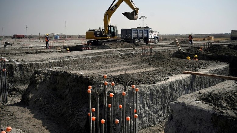 Exército constrói polêmico novo aeroporto do México
