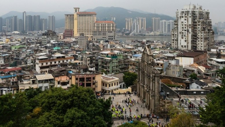 Macau, antítese de Hong Kong, celebra 20º aniversário de devolução à China