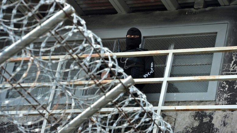 Fim de semana de confrontos deixa 36 mortos em presídios de Honduras