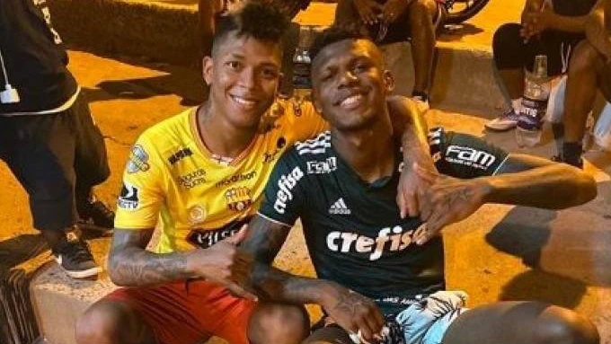 Arboleda pede desculpas ao São Paulo por ter vestido camisa do Palmeiras