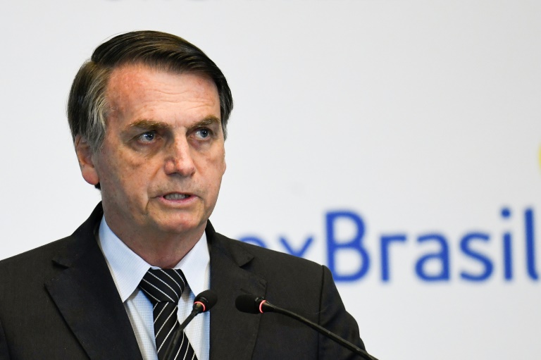 Bolsonaro cancela ida de ministro à posse na Argentina