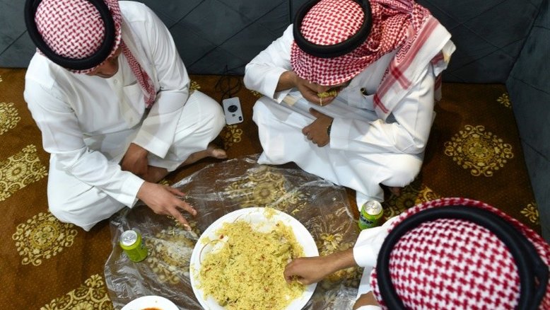 A rica Arábia Saudita tenta se livrar da cultura do desperdício