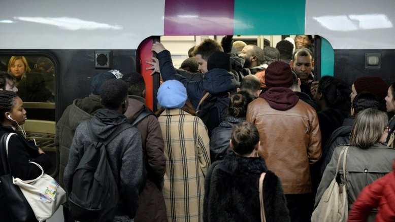 Novo dia de mobilização na França antes de anúncio do governo sobre Previdência