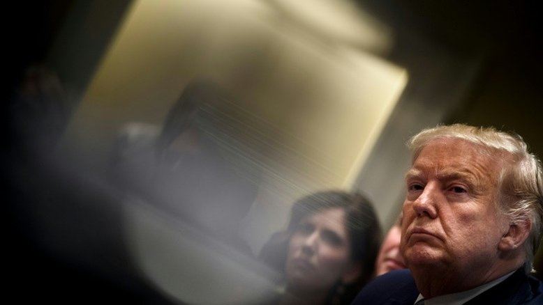 Aumenta popularidade de Trump, apesar do processo de impeachmet