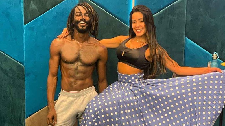 Dança dos Famosos: Jonathan Azavedo arrasa no samba e conquista nota máxima de todos os jurados