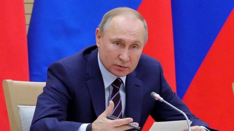 Putin nomeia novo governo e mantém ministros das Relações Exteriores e Defesa