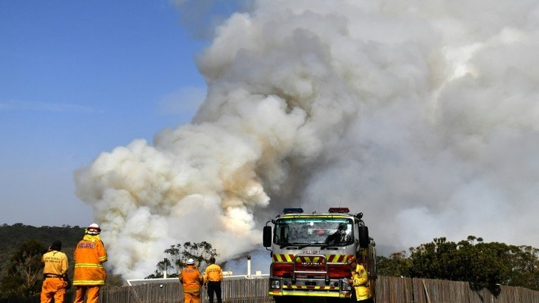 Chuva dá alívio aos bombeiros no combate aos incêndios na Austrália