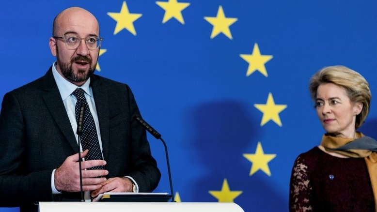 Líderes da UE assinam acordo do Brexit antes de ratificação na Eurocâmara