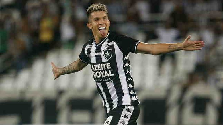 Botafogo marca no fim, vira sobre Resende e segue na luta por vaga nas semifinais