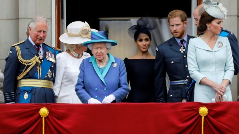 Os protagonistas da reunião de crise da família real britânica