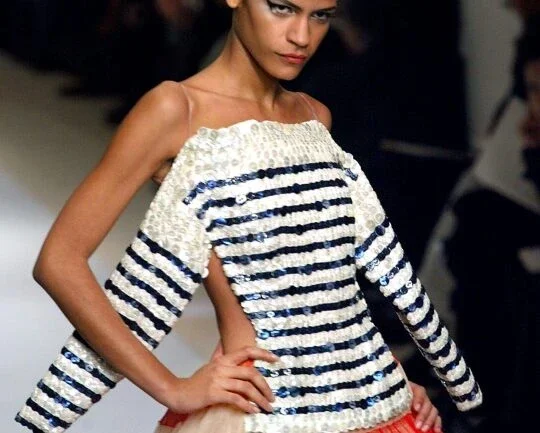 O estilo de Jean Paul Gaultier: da camiseta marinheiro às saias masculinas