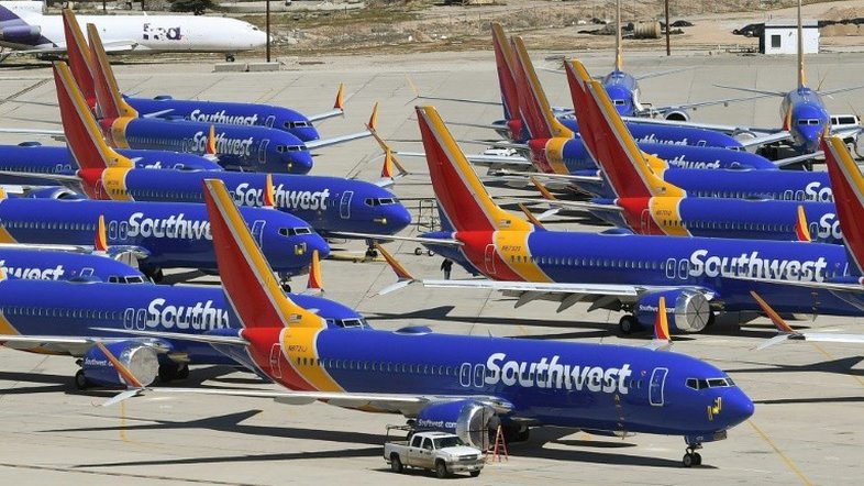 Boeing identifica nova falha em software do 737 MAX