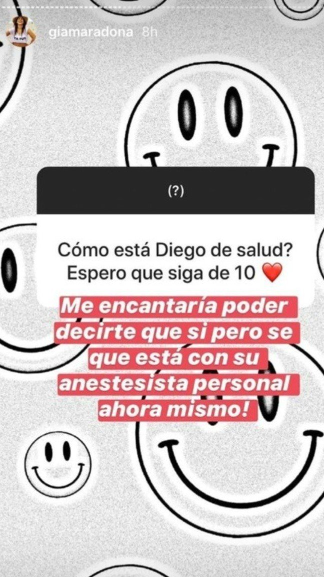 Filha de Maradona responde pergunta de seguidor no Instagram / Reprodução