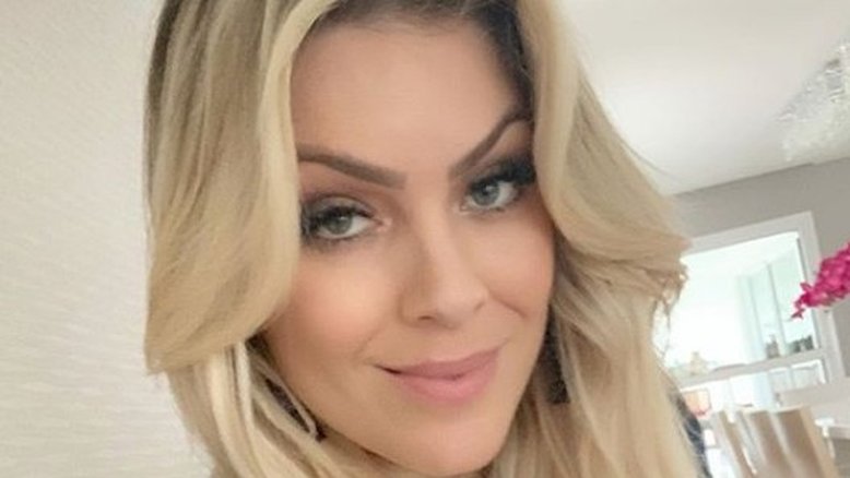 Instagram Renata Fan