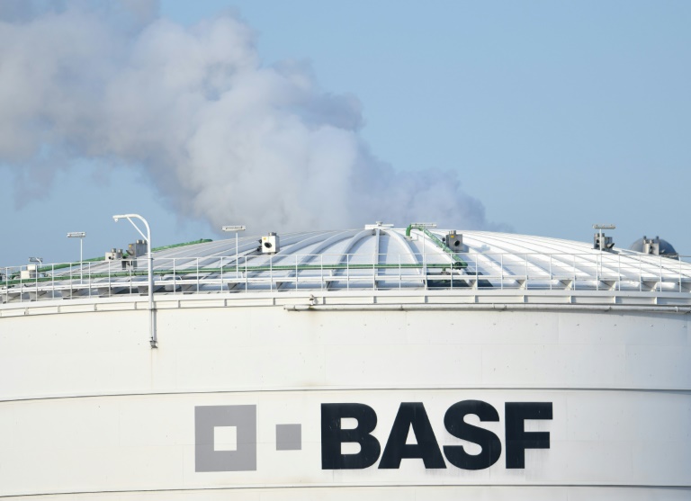Bayer e BASF condenados a pagar US$ 265 milhões a um agricultor