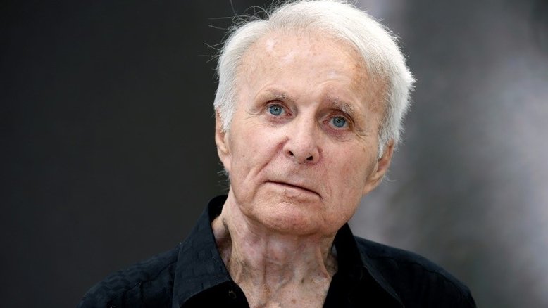 Morreu Robert Conrad, ator da série 'James West'