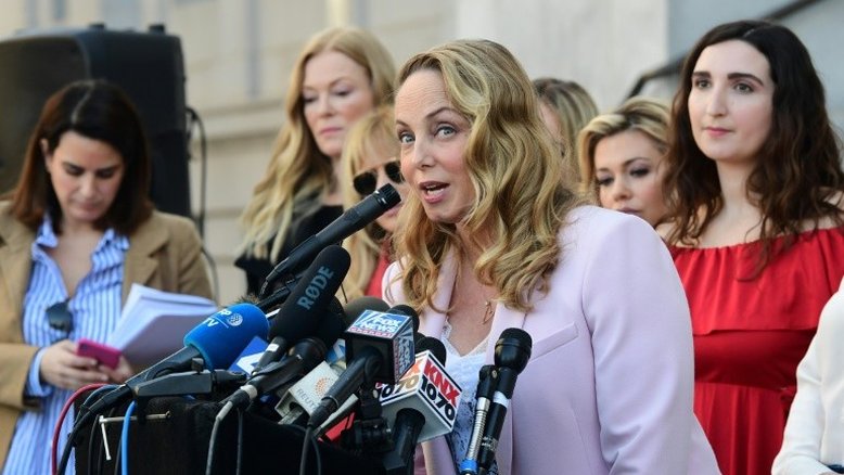 Acusadoras de Weinstein esperam prisão perpétua em novo julgamento em Los Angeles