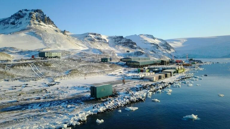 Biofísico faz alerta sobre altas temperaturas na Antártica