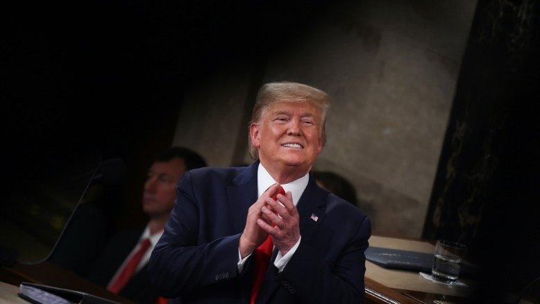 Discurso do Estado da União de Trump expõe as amargas divisões dos EUA