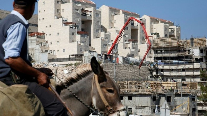 Israel aprova construção de 1.800 habitações na Cisjordânia