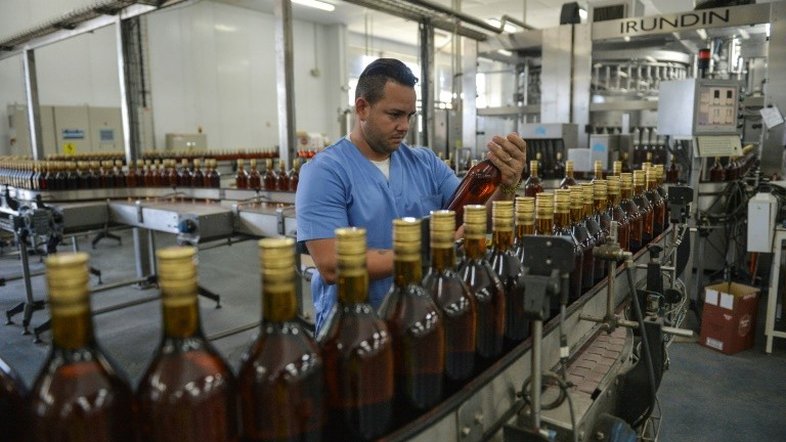 Nem rum Havana Club escapa do arrocho que Estados Unidos impõem a Cuba