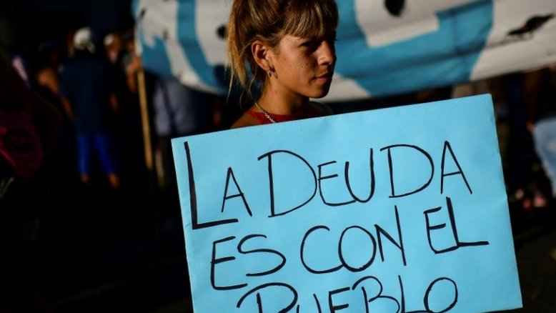 FMI diz que dívida argentina 'não é sustentável' e pede colaboração a credores