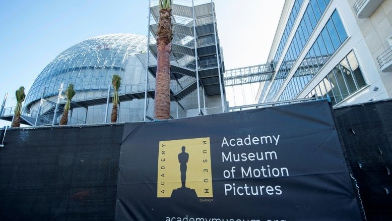 Museu do Cinema abre este ano em Los Angeles com homenagem a Kirk Douglas