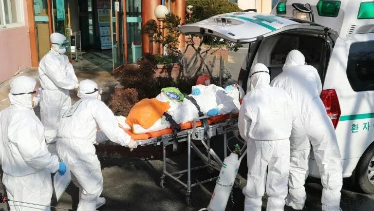 Alerta máximo na Coreia do Sul e quarentena na Itália por coronavírus