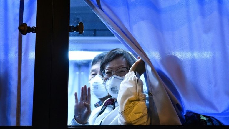 Chega a cerca de 1.900 mortos na China pelo  novo coronavírus