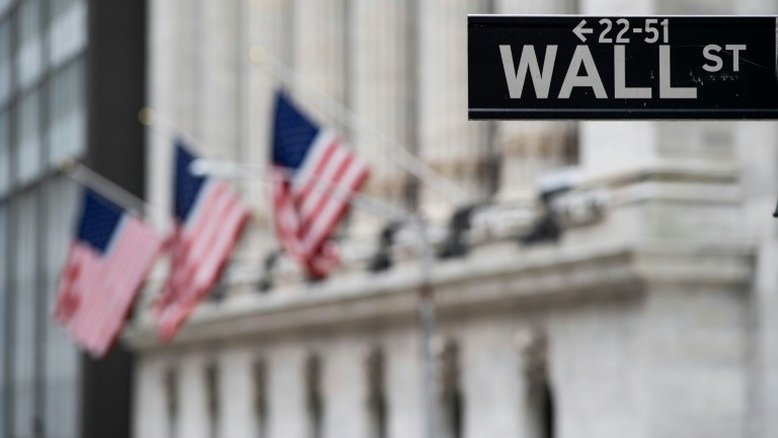 Wall Street bate recordes