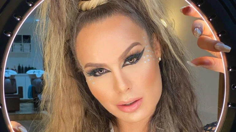 Além de Fernanda Lacerda, veja 8 famosas que comeram a própria placenta