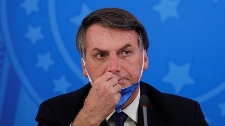 Artistas cobram presidente por auxílio de R$ 600: #PagaLogoBolsonaro