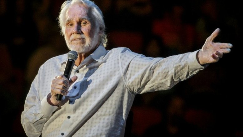 Morreu Kenny Rogers, ícone da música country