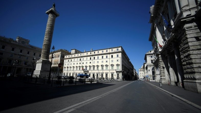"A única coisa que me angustia é o silêncio", afirma idoso italiano em plena pandemia