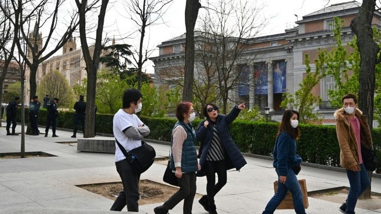 Espanha fecha escolas e aplica quarentena em cidades por coronavírus