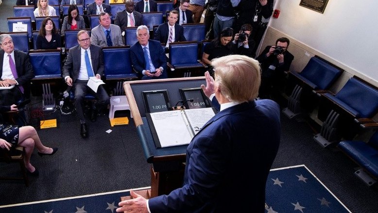 Trump lança grande plano para proteger a economia da pandemia