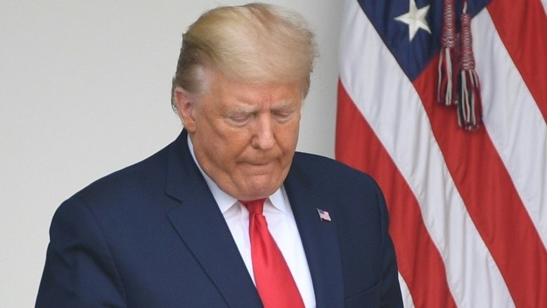 Coronavírus: Trump declara emergência nacional; país terá testes em drive-throughs