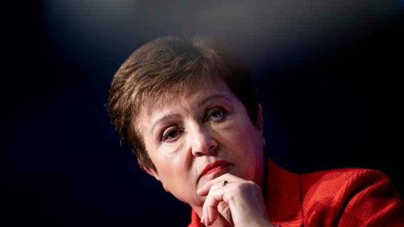 FMI: economia mundial entrou em recessão e países em desenvolvimento precisarão de recursos maciços