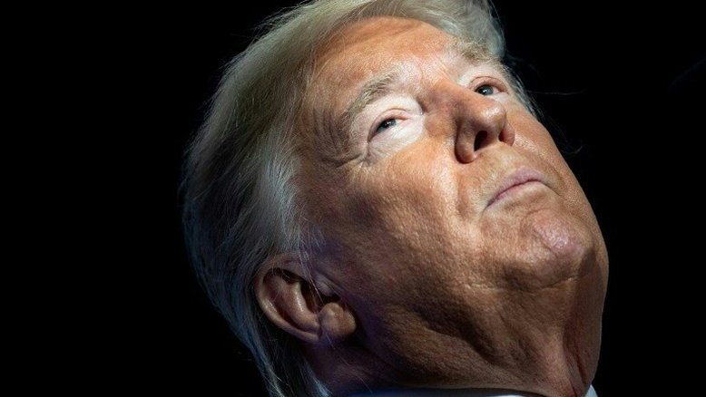 Teste de Trump dá negativo para coronavírus, anuncia médico da Casa Branca