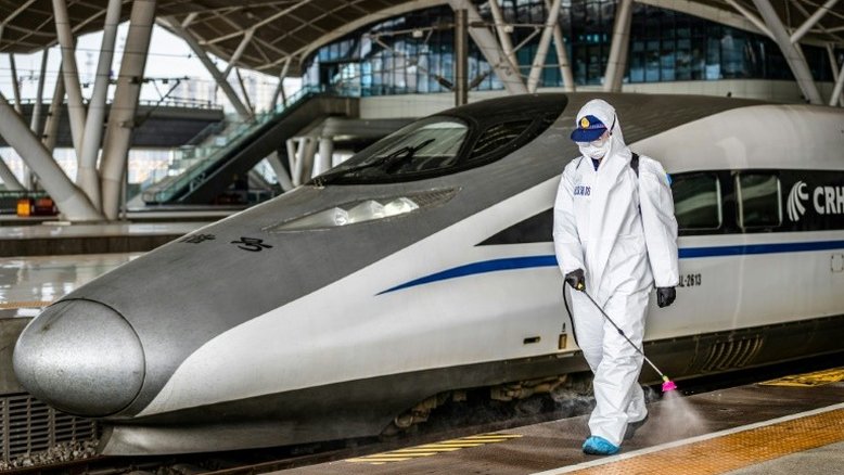 China vai acabar com restrições de deslocamentos na província de Hubei, incluindo Wuhan