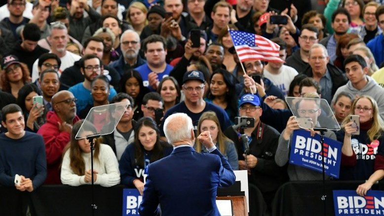 Seis estados dos EUA votam em primárias-chave para duelo Biden-Sanders