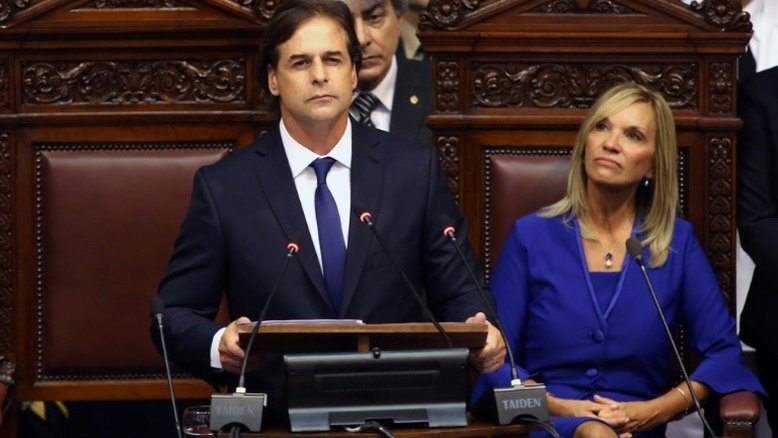 Novo presidente do Uruguai pede que se deixem de lado ideologias no Mercosul