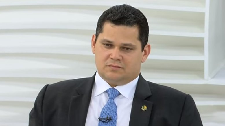 Reprodução YouTube