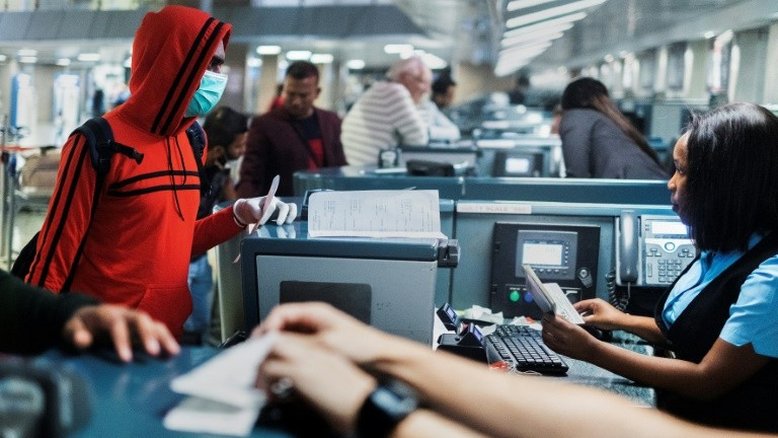 Coronavírus deixa turistas brasileiros presos na África do Sul