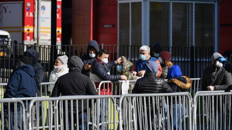 EUA passa a ser o país com mais casos de coronavírus no mundo