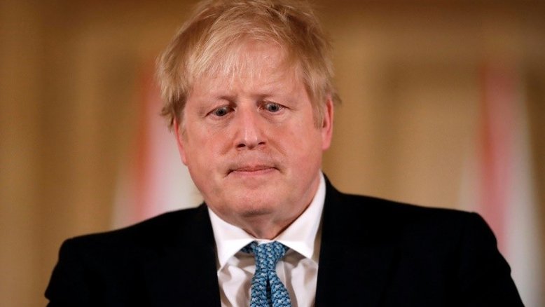 Boris Johnson, da despreocupação com coronavírus à UTI